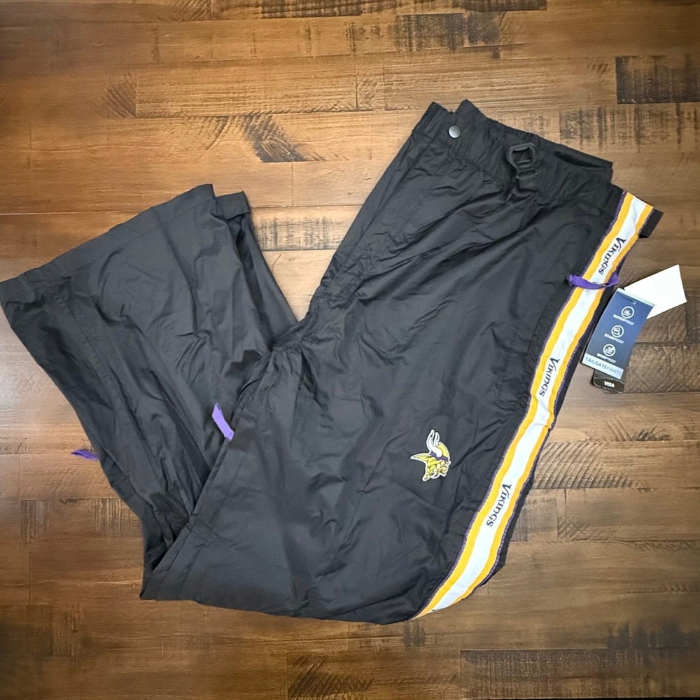 NFL Vikings Track Pants Water Resistant Windbreaker Bottle Opener NWT